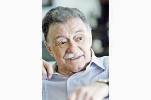 Mario Benedetti, poeta y dramaturgo uruguayo.