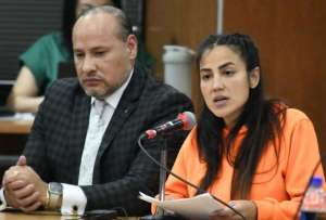 Mayra Salazar cumplirá este 14 de marzo los 15 meses de prisión a los que fue sentenciada por delincuencia organizada.
