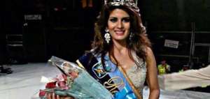Equipo m&eacute;dico a investigaci&oacute;n por muerte de reina de Dur&aacute;n