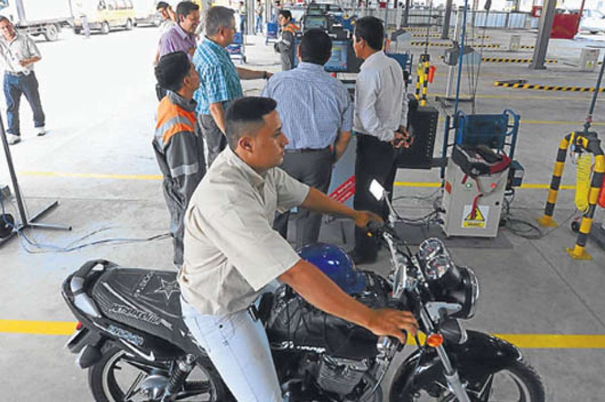 La concesionaria SGS se har&aacute; cargo del servicio de revisi&oacute;n vehicular por 10 a&ntilde;os. Foto: Miguel Castro
