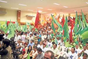 En la delegaci&oacute;n electoral del Guayas se constituy&oacute; la primera directiva provincial de Unidos, con la presencia de los militantes de todos los adherentes del grupo. Foto: Cortes&iacute;a