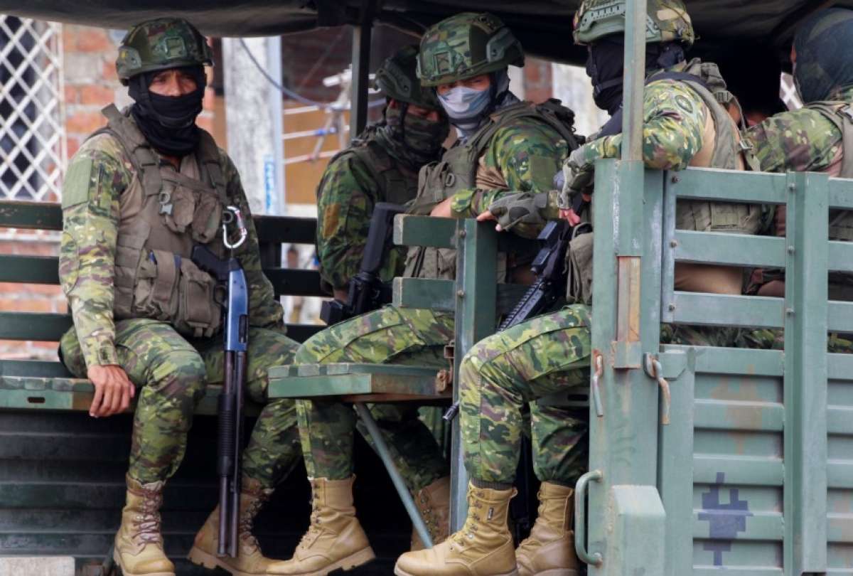 El Decreto Ejecutivo 109 faculta a Fuerzas Armadas y Policía a realizar allanamientos, inspecciones e incautaciones en La Maná en Cotopaxi; Las Naves y Echeandía en Bolívar.