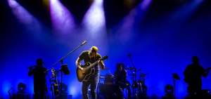 Gianmarco vuelve a Ecuador en gira electroac&uacute;stica
