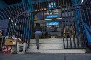 Las empresas de luz, tel&eacute;fono y telecomunicaciones atendieron hoy normalmente. Foto: Fernando Sandoval/ EL TEL&Eacute;GRAFO