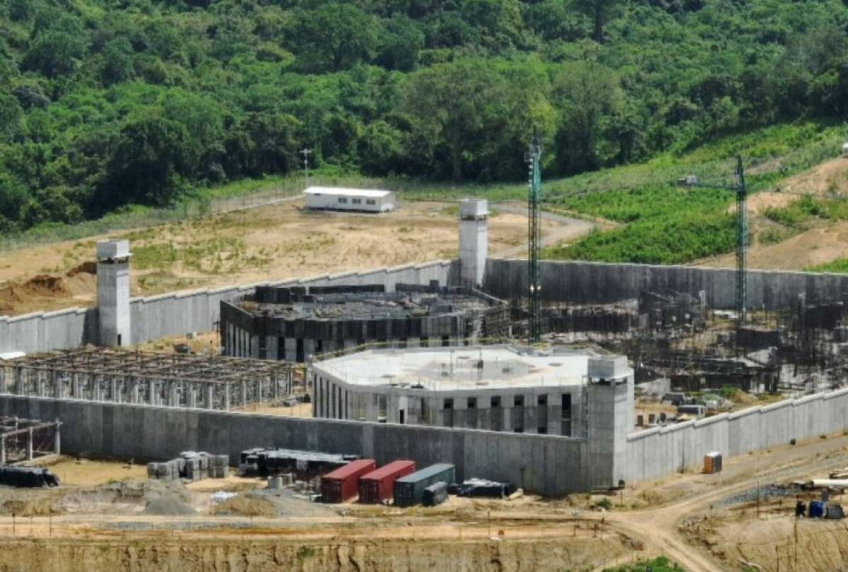 La c&aacute;rcel del Encuentro fue inaugurada en noviembre de 2025 en la provincia de Santa Elena.