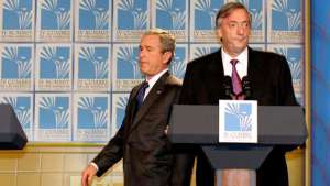 En la cumbre de Mar del Plata estuvo el presidente de EE.UU., George W. Bush, quien recibi&oacute; la negativa de la regi&oacute;n a la iniciativa ALCA. Foto: Archivo