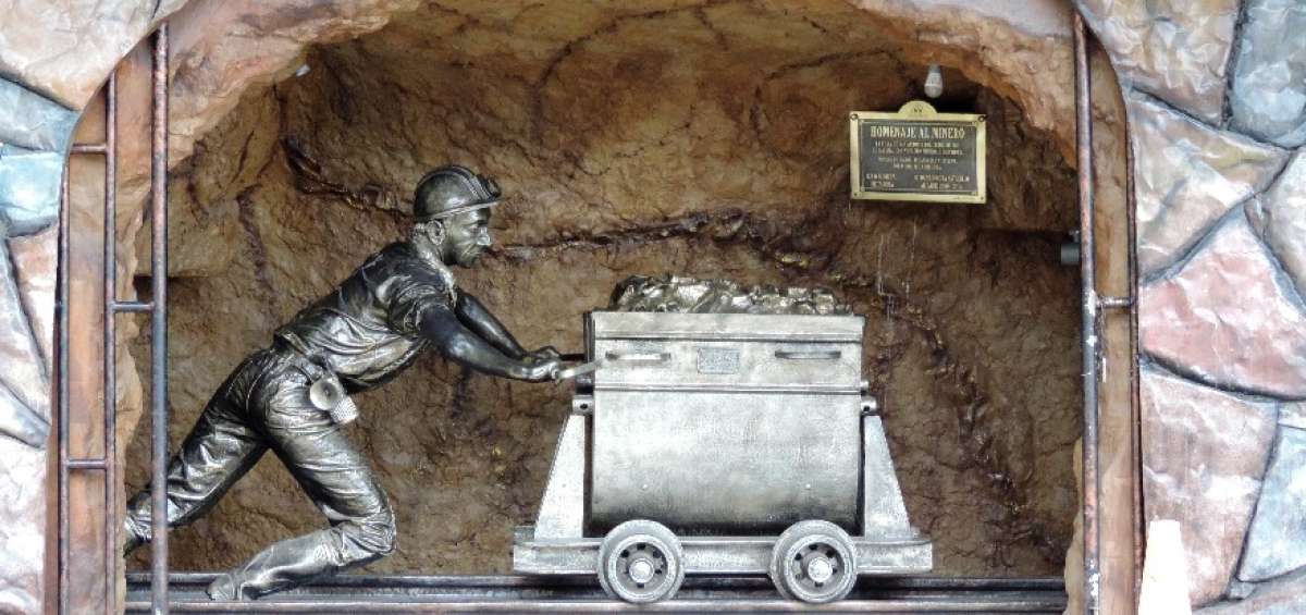 Zaruma, 'el cerro de oro colonial', conocida hoy como 'sultana de El Oro'