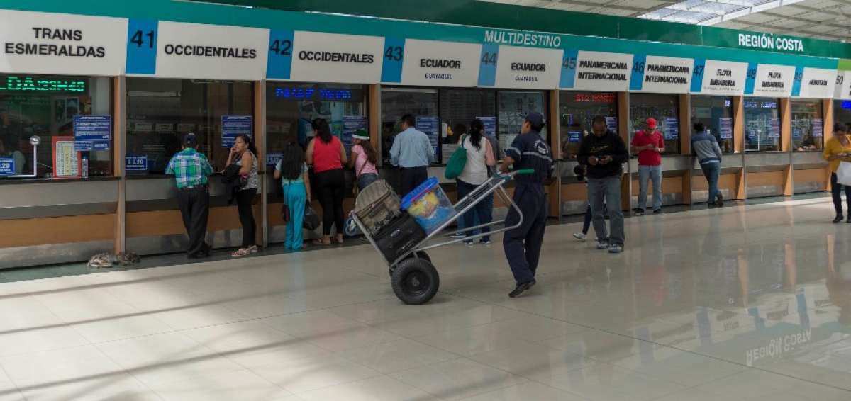 Cooperativas que viajan a Esmeraldas registran 40% menos de pasajeros