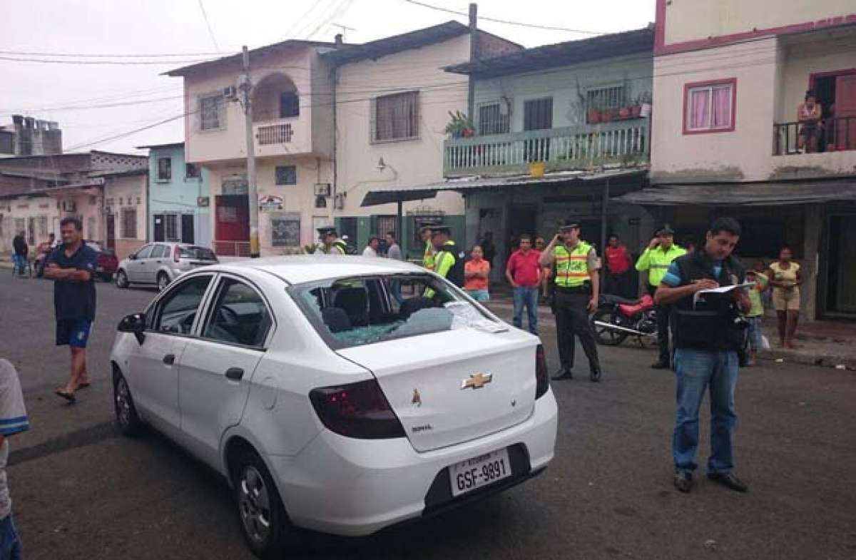 Cruce de balas en captura de ladrones