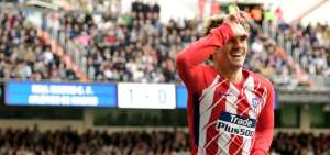 Antoine Griezmann anot&oacute; el empate en el cl&aacute;sico entre el Real Madrid y el Atl&eacute;tico. 