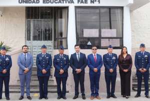 Mintel sostiene convenio de cooperación para brindar Internet a escuelas de la FAE