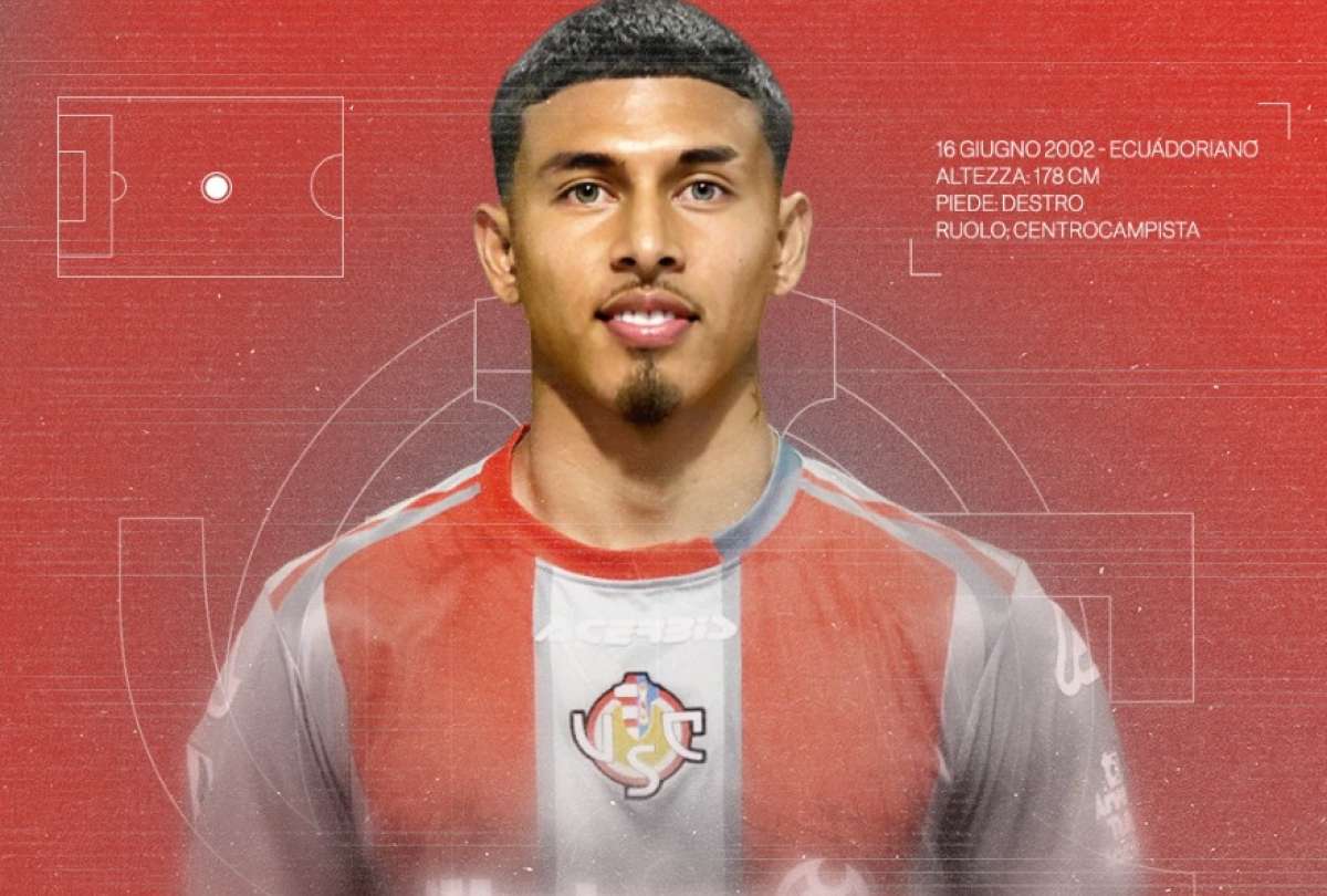 El mundialista Jeremy Sarmiento fue presentado en el Cremonese de Italia. 