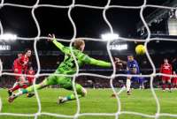 Chelsea golea y clasifica a la final de la EFL Cup