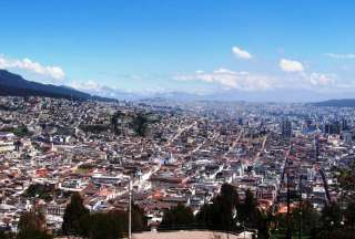 El Inamhi señaló que el incremento de temperatura en Quito obedece a una etapa &quot;seca&quot; y con &quot;bajo contenido de humedad&quot; en el ambiente. 