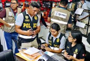 El Ministerio Público de Perú compartió imágenes del operativo.