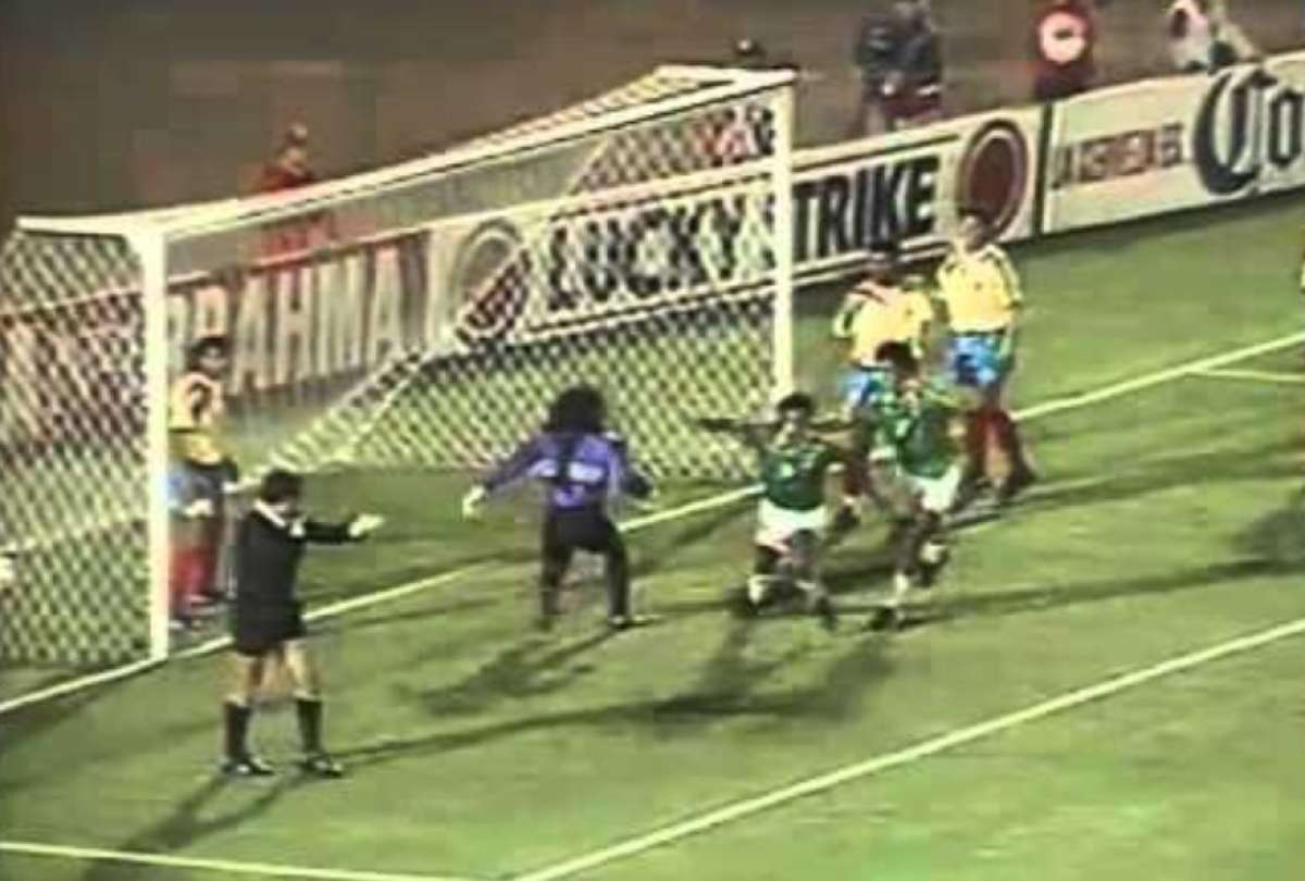 Ecuador perdi&oacute; ante M&eacute;xico en la Copa Am&eacute;rica de 1993, en Quito.