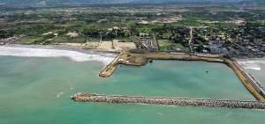 Facilidad pesquera Crucita en Portoviejo, financiada por la Ley de Solidaridad y Corresponsabilidad Ciudadana, estar&aacute; lista en junio. La obra tiene una inversi&oacute;n de $ 35 millones.