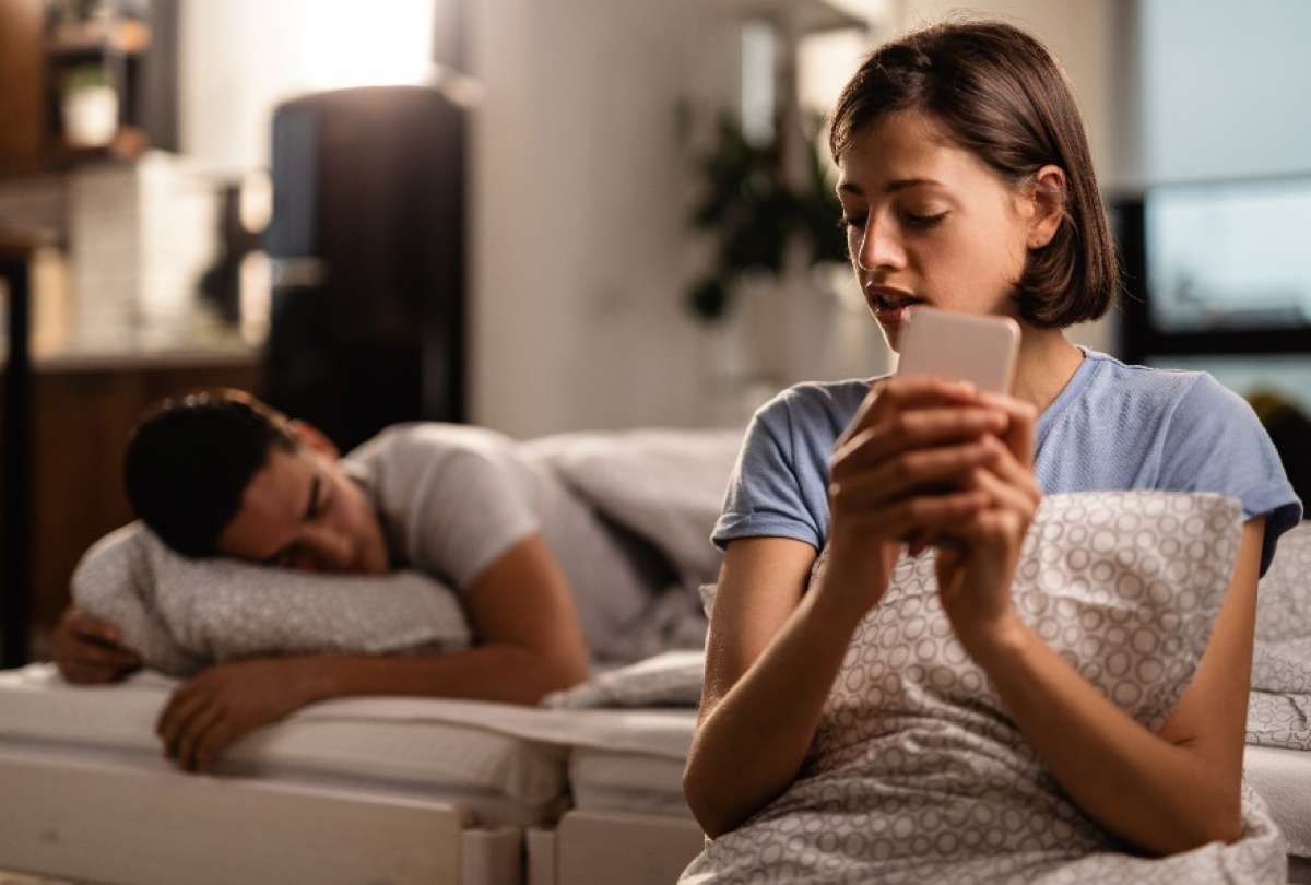 La app que podr&iacute;a delatar a los infieles en Tinder