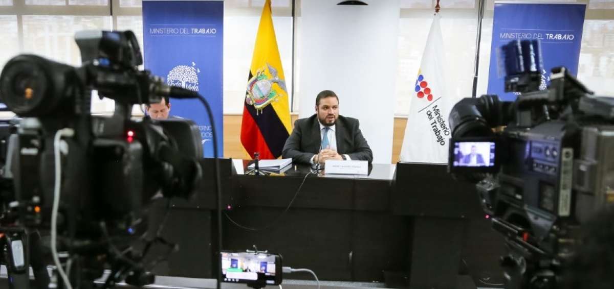 El ministro de Trabajo, Andr&eacute;s Madero, inform&oacute; sobre las sanciones en contra de la  Compa&ntilde;&iacute;a Furukawa .