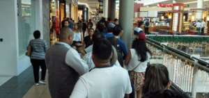 Las promociones por el "Black Friday" empezaron desde la semana anterior.