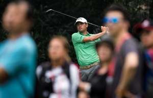 Kisner, despu&eacute;s de dos d&iacute;as casi perfectos, tuvo que batallar este s&aacute;bado para aguantar el liderato. Foto: AFP