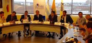 El ministro se reuni&oacute; con el Comit&eacute; Empresarial Ecuatoriano (CEE), en Guayaquil. 
