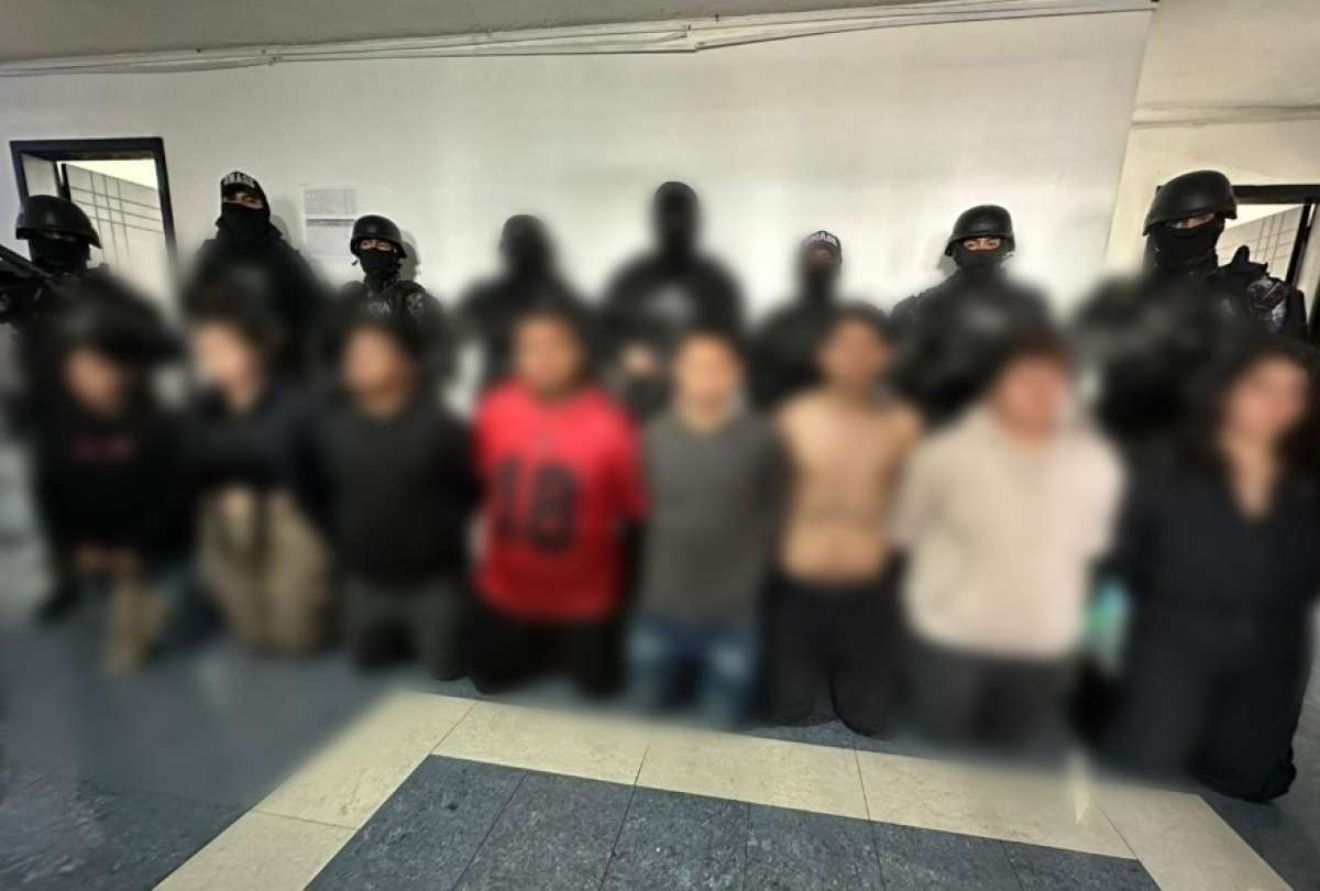 40 personas, entre ellos dos ciudadanos de origen chino, fueron detenidos en un call center en el norte de Quito.