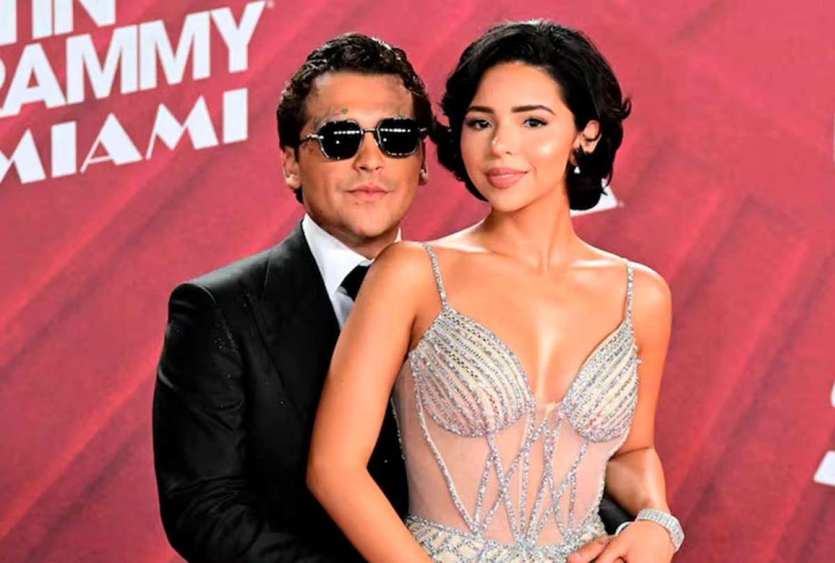 Crecen los rumores de separaci&oacute;n entre Christian Nodal y &Aacute;ngela Aguilar.