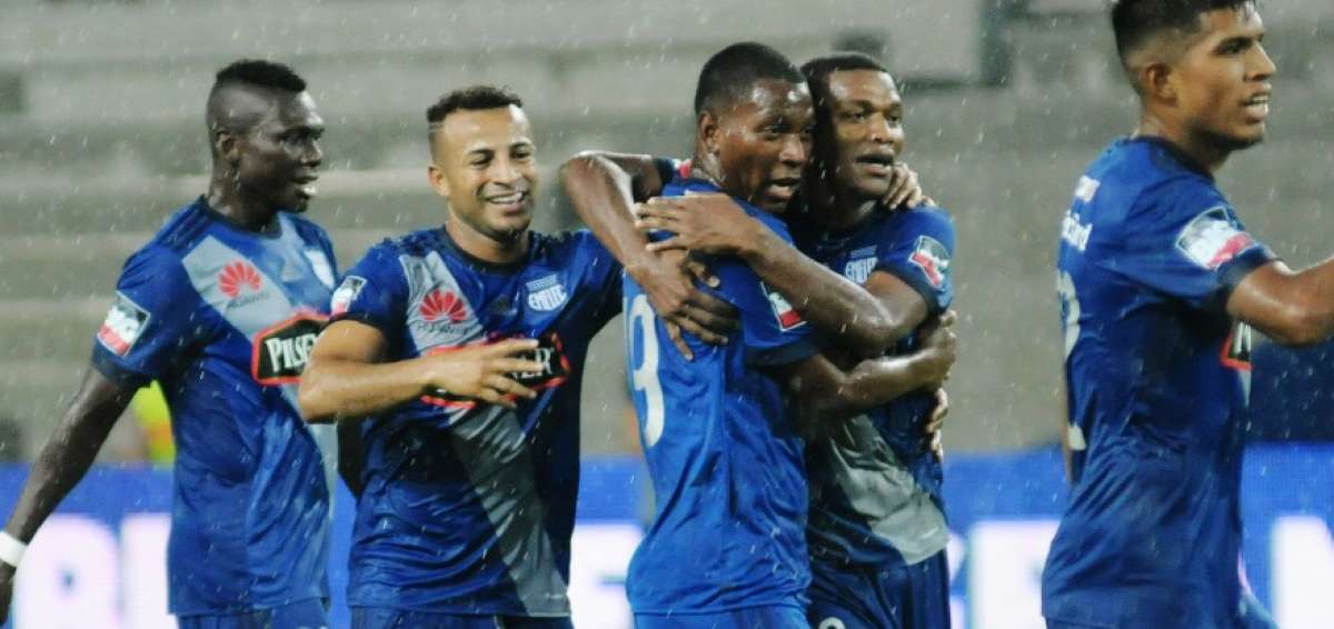 Emelec, a un triunfo de ser l&iacute;der solitario del torneo