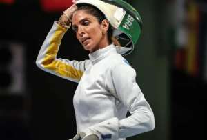 La esgrimista Nathalie Moellhausen causó un momento viral en los Juegos Olímpicos de París 2024. 