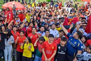 Los hinchas ecuatorianos le cantaron el &#039;feliz cumpleaños&#039; a Cristiano Ronaldo