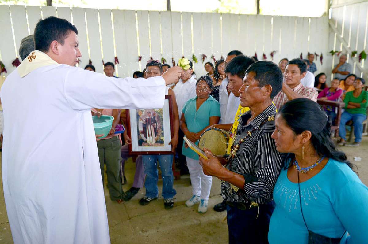 San Jacinto expresa la identidad de Pastaza (Portafolio Gr&aacute;fico)