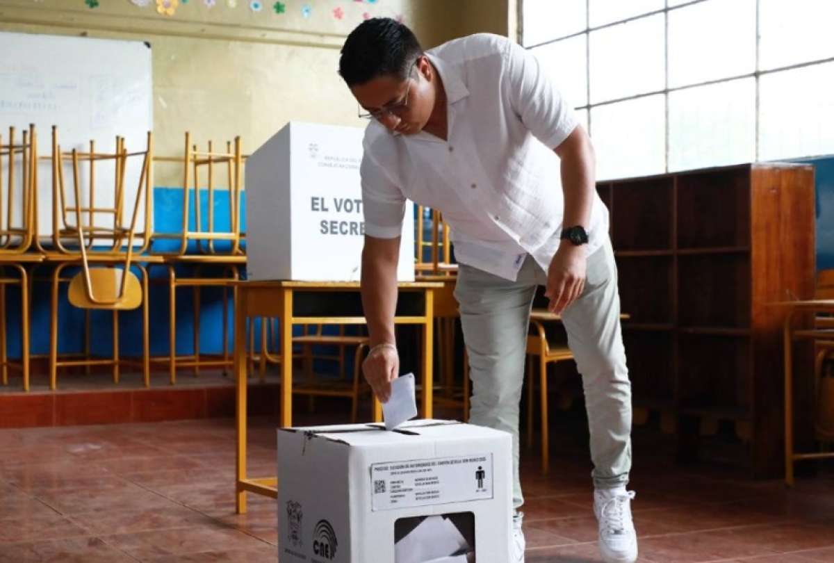 Elecciones: ¿Debo ir a votar si viajo o tengo una intervención médica?
