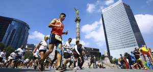 La Marat&oacute;n Internacional se celebra cada a&ntilde;o desde el a&ntilde;o 1983. Las principales calles de Ciudad de M&eacute;xico acogen a cientos de atletas.