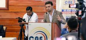 Juan Pablo Pozo, presidente del CNE, indic&oacute; que la suspensi&oacute;n se debe a que la organizaci&oacute;n pol&iacute;tica no ha presentado justificantes del fondo partidario del 2015.