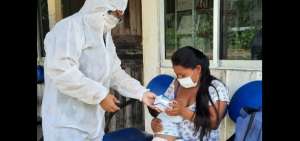 Madres embarazadas, en lactancia y ni&ntilde;os reciben micronutrientes