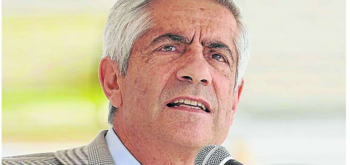 Callejas habla de una nueva Asamblea