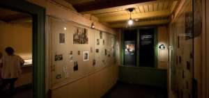 Vista del cuarto de Ana Frank y Fritz Pfeffer durante una visita previa a la Casa de Ana Frank en &Aacute;msterdam, Holanda. La renovaci&oacute;n del museo dur&oacute; aproximadamente dos a&ntilde;os.
