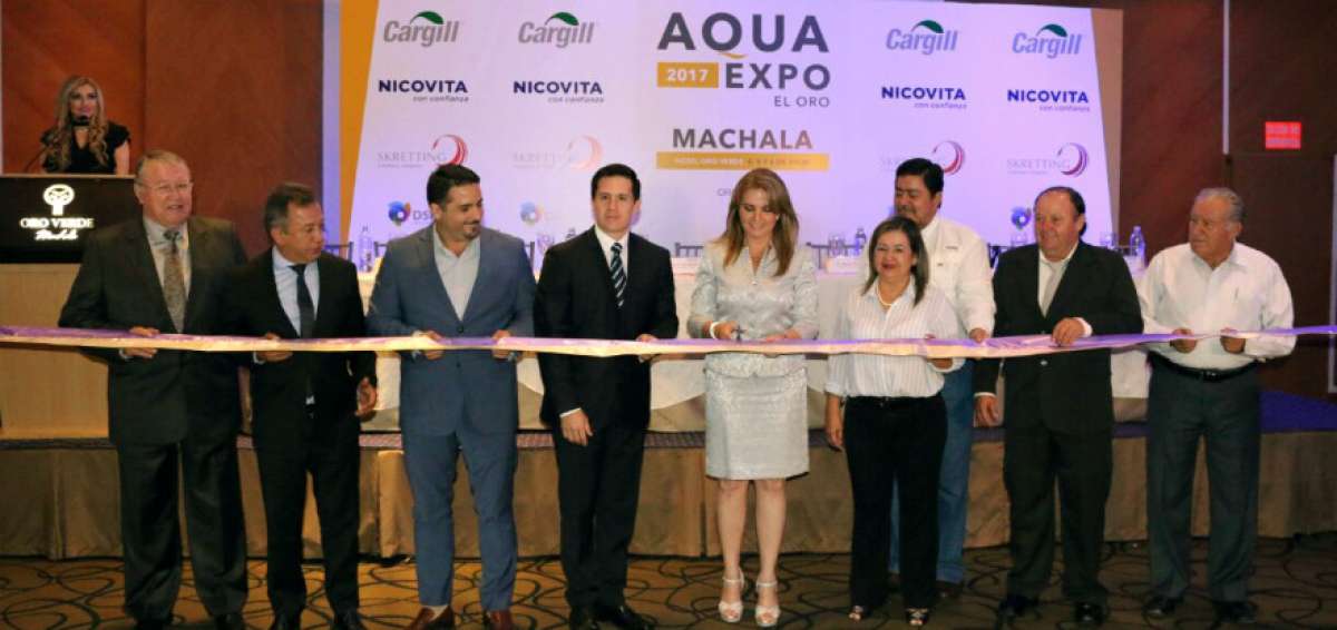 Katuska Drouet, ministra de Acuacultura y Pesca, durante la inauguraci&oacute;n de la feria.