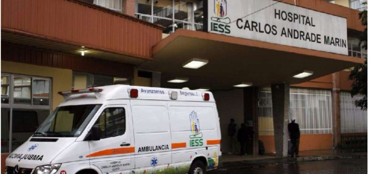Trabajador herido en la Refiner&iacute;a Esmeraldas es atendido en centro de quemados de Quito