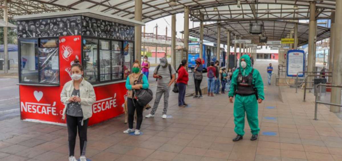 Terminales mueven 11.000 usuarios al d&iacute;a