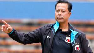 &ldquo;Aguantar&eacute; en el club lo mismo que los jugadores&rdquo;
