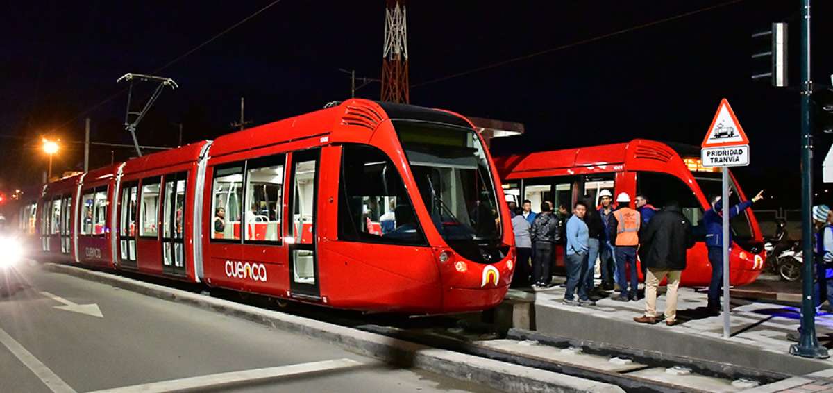Los tranv&iacute;as, que recorrer&aacute;n este martes la ruta trazada, funcionar&aacute;n a partir de marzo del pr&oacute;ximo a&ntilde;o, seg&uacute;n anuncios municipales.
