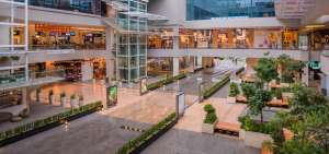 Los centros comerciales transforman a Guayaquil hace cuatro d&eacute;cadas