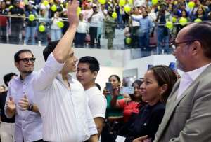 Noboa entregó incentivos para el sector agrícola en Santo Domingo de los Tsáchilas.