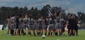Clubes femeninos est&aacute;n en Quito para la Libertadores
