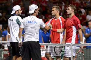 La pareja italiana necesit&oacute; 5 sets para superar a la dupla suiza. Foto: AFP