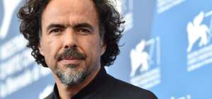 Despu&eacute;s de 17 a&ntilde;os, el actor y director mexicano regresa a Cannes con una nueva producci&oacute;n. El jurado escogi&oacute; su trabajo para el primer d&iacute;a de proyecciones del festival.