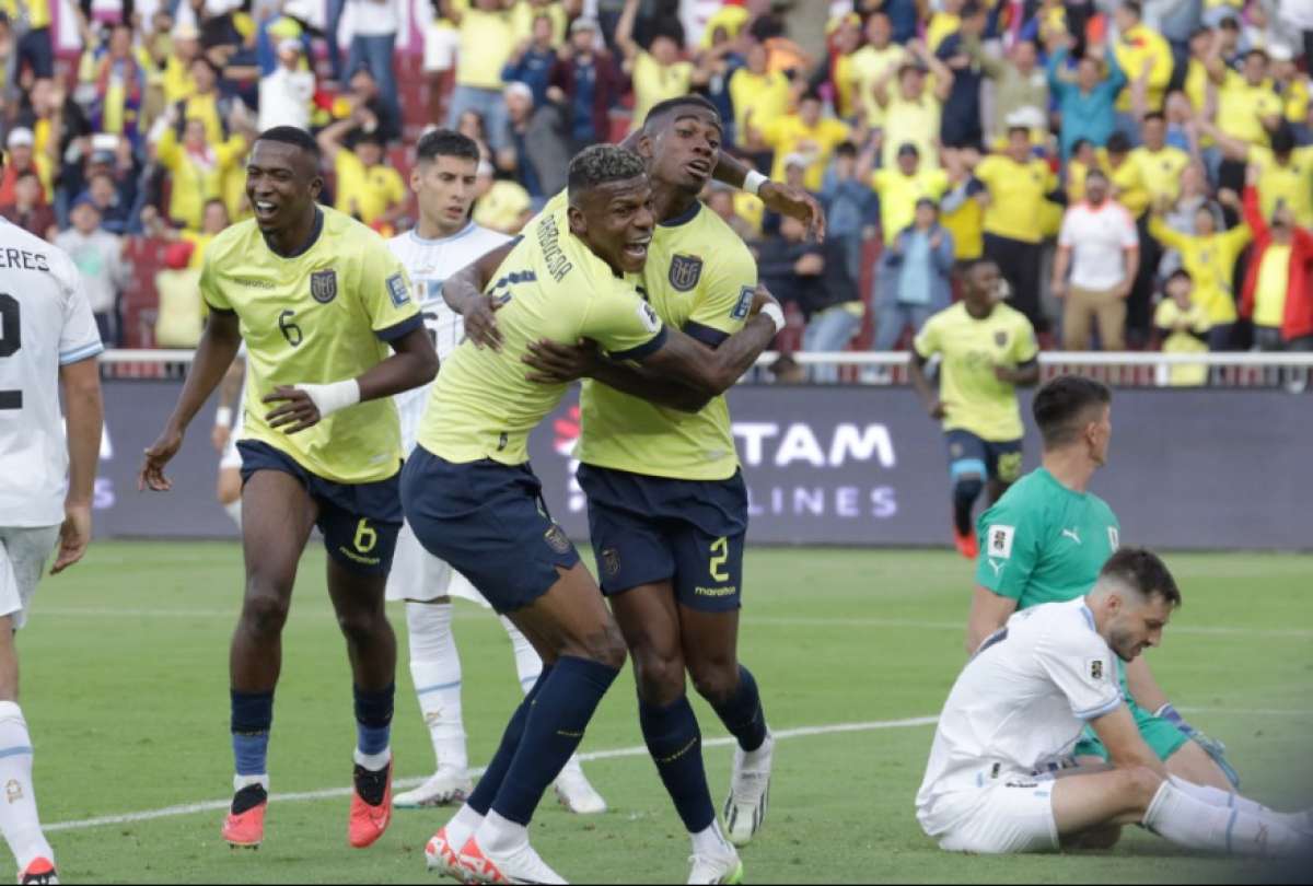 Félix Torres anotó los dos goles de Ecuador