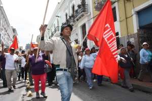 El gremio de trabajadores aut&oacute;nomos exigen que se concrete la regularizaci&oacute;n de sus miembros, proceso que incluye capacitaci&oacute;n, dotaci&oacute;n de vestimenta distintiva y asignaci&oacute;n de espacios para trabajar.
